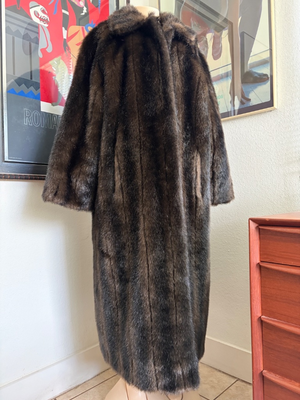 Vintage 1990s Faux Fur Reversible Full Length Coat. Size XL